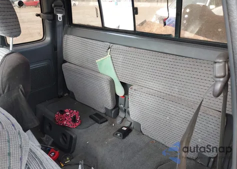 1997 Toyota Tacoma Base Sr5 V6 z USA, uszkodzony, nr VIN 4TAWN74N1VZ306651